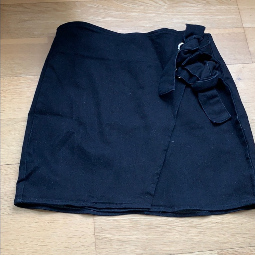 Super cute skirt that goes with anything!